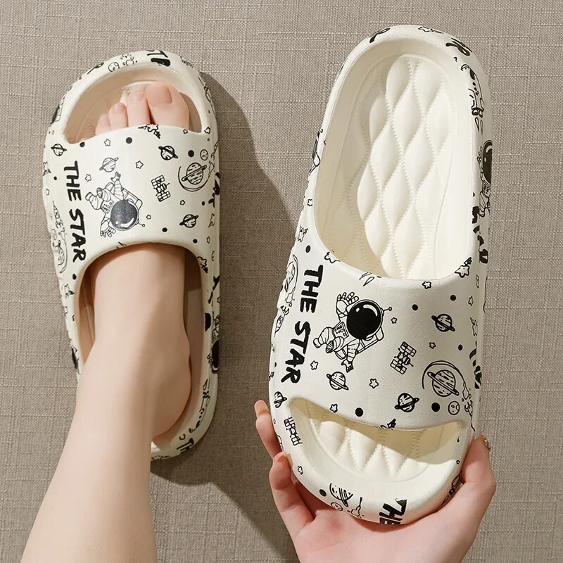 Queen Street Fashion - Pantofole fresche per uomo In estate,